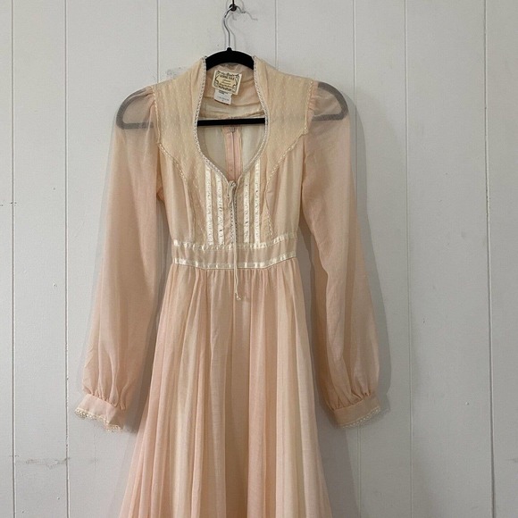 Vintage 1970s Pale Pink Gunne Sax Maxi Dress Corset Bodice Cottage Prairie - Picture 2 of 9